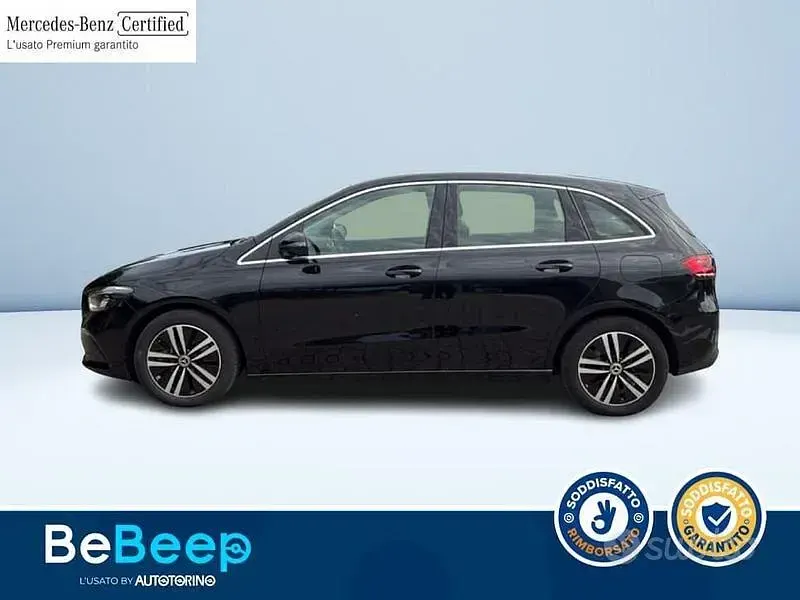 Usata Mercedes B250 217 CV (159 kW) 2022 Nero Utilitaria