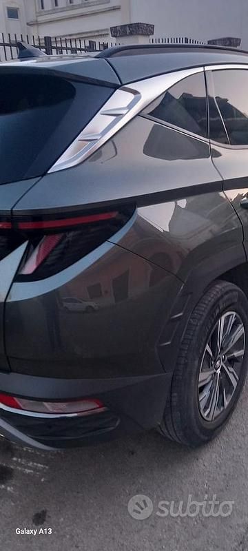 Usata Hyundai Tucson 136 CV (100 kW) 2022 Verde SUV