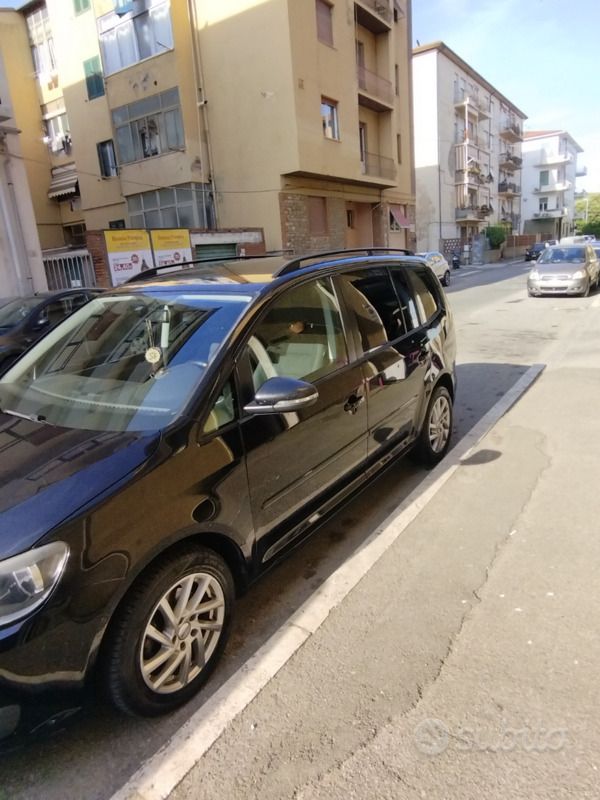 Usata VW Touran 2014 Nero Monovolume