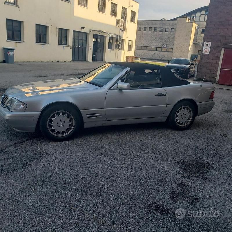 Usata Mercedes SL320 1997 Grigio Cabrio
