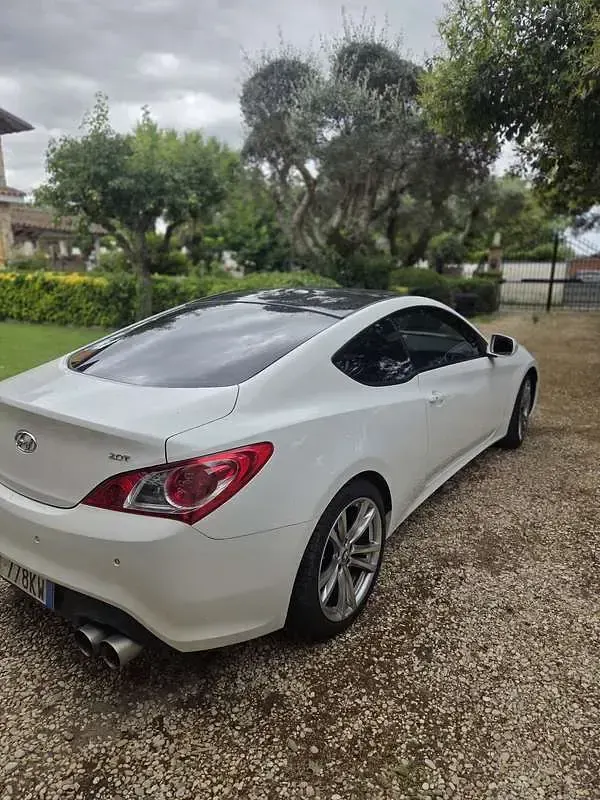 Usata Hyundai Genesis 212 CV (155 kW) 2013 Coupé