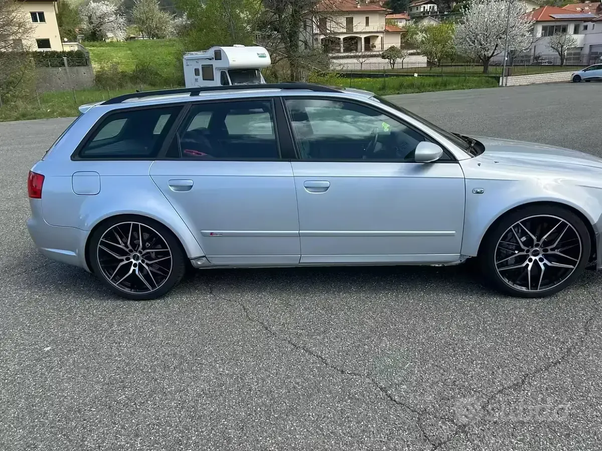 Usata Audi RS4 344 CV (253 kW) 2007 Grigio Station wagon