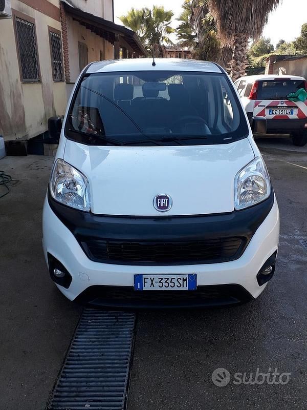 Usata Fiat Qubo Easy 80 CV (58 kW) 2019 Bianco Monovolume