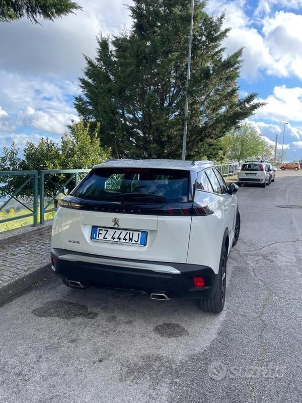 Usata Peugeot 2008 131 CV (96 kW) 2020 Bianco SUV