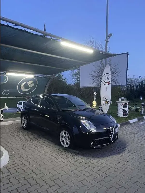 Usata Alfa Romeo MiTo Distinctive 79 CV (58 kW) 2016 Utilitaria
