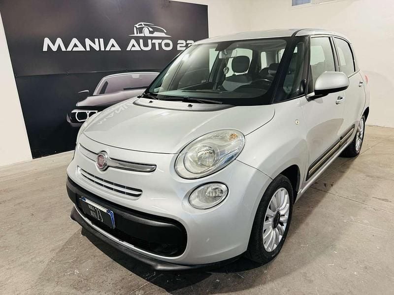 Grigio Usata 2016 Fiat 500L Lounge Monovolume | 6490 € (Super prezzo) - Immagine 1/4