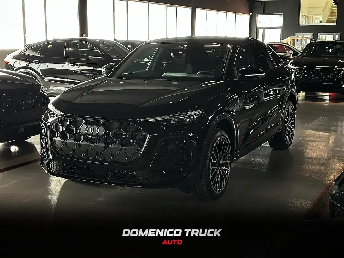 Nuova Audi Q5 Design 203 CV (149 kW) 2026 Nero SUV
