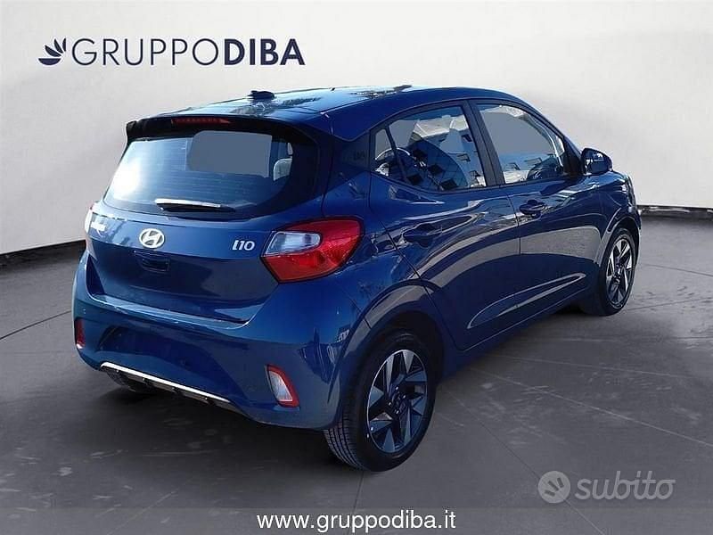 Nuova Hyundai i10 2025 Blu Utilitaria