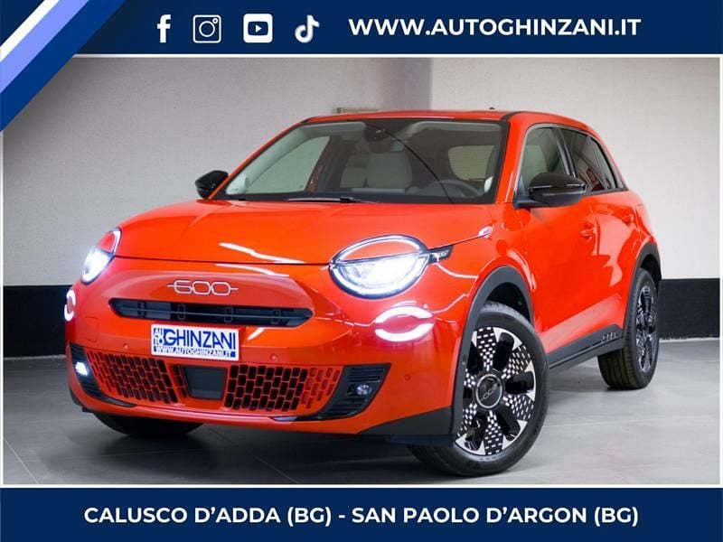Nuova Fiat 600E La Prima 61 kW (84 CV) 2025 SUV