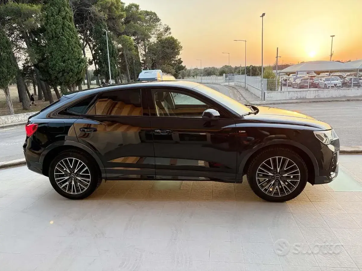 Usata Audi Q3 Sportback S-Line 150 CV (110 kW) 2022 Nero SUV