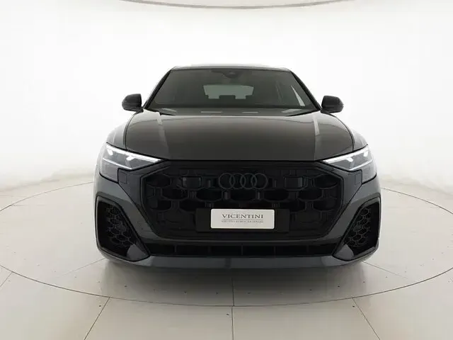 Usata Audi Q8 S-line plus 489 CV (359 kW) 2026 Grigio daytona perlato SUV