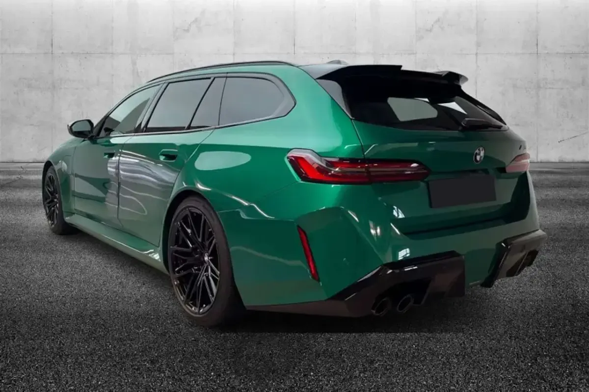 Usata BMW M5 727 CV (534 kW) 2025 Verde Station wagon