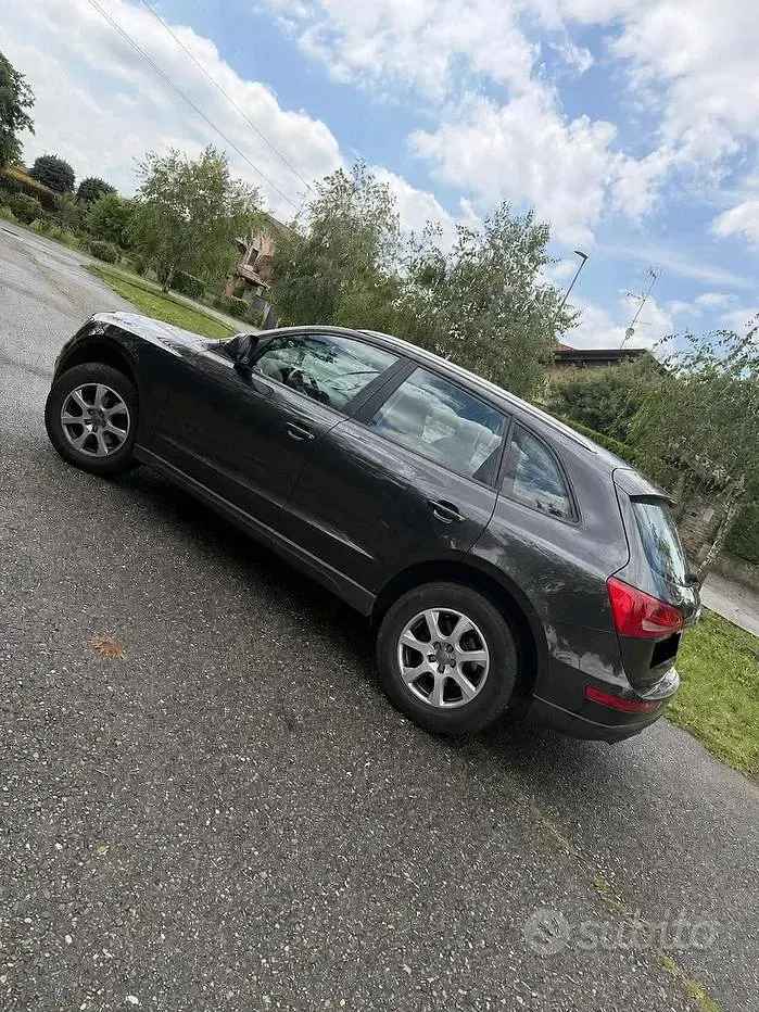 Usata Audi Q5 170 CV (125 kW) 2009 Grigio SUV