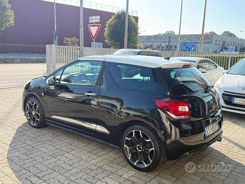 Usata DS Automobiles DS3 So Chic 81 CV (59 kW) 2015 Nero Coupé