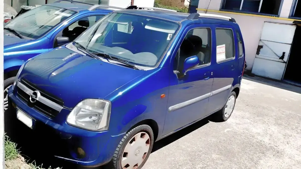 Usata Opel Agila Enjoy 80 CV (58 kW) 2007 Blu/azzurro Berlina