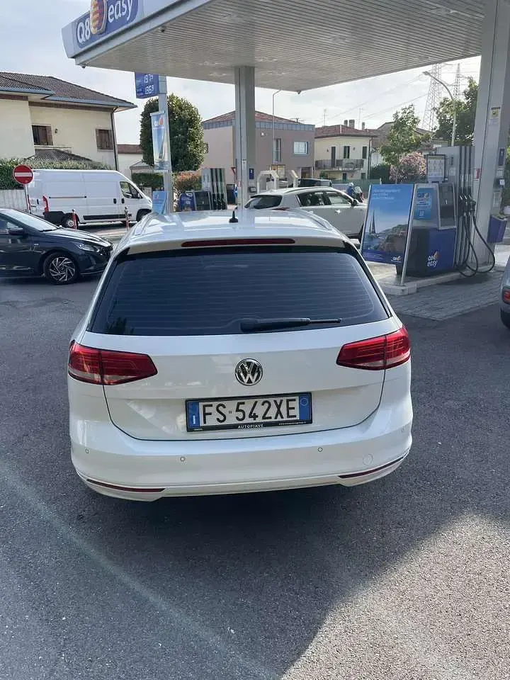 Usata VW Passat Business 150 CV (110 kW) 2019 Other Station wagon