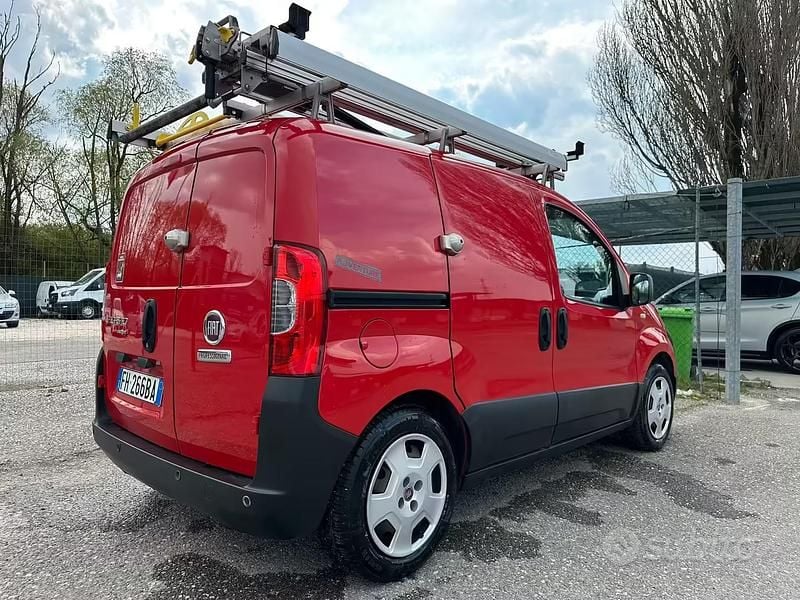 Usata Fiat Fiorino 95 CV (69 kW) 2017 Rosso Monovolume