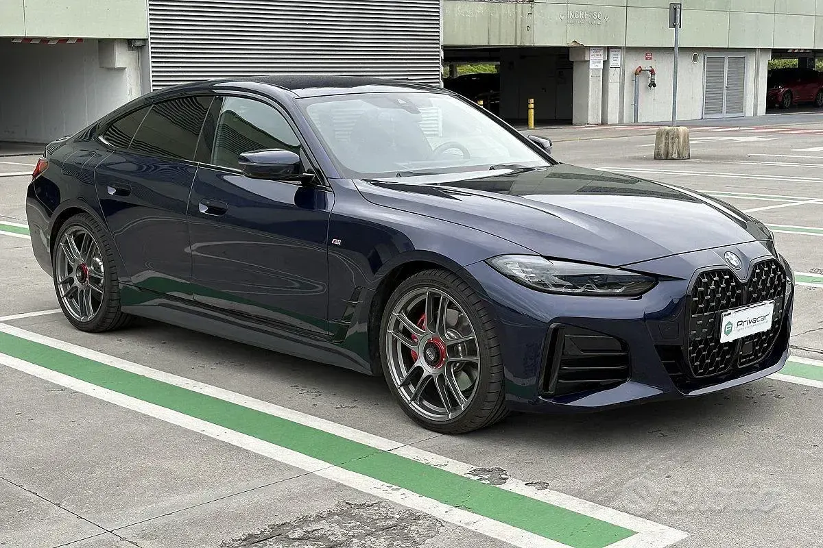 Usata BMW 420 Coupé M Sport 190 CV (139 kW) 2024 Bluazzurro Coupé