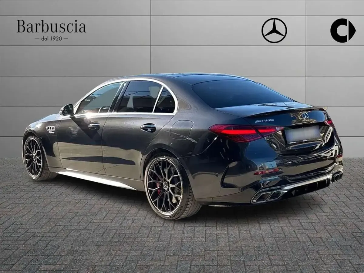 Usata Mercedes C63 AMG AMG 680 CV (500 kW) 2024 Grigio Berlina