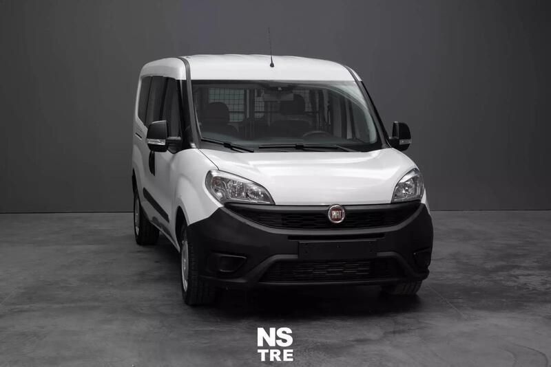 Usata Fiat Doblò 95 CV (69 kW) 2017 Bianco Monovolume