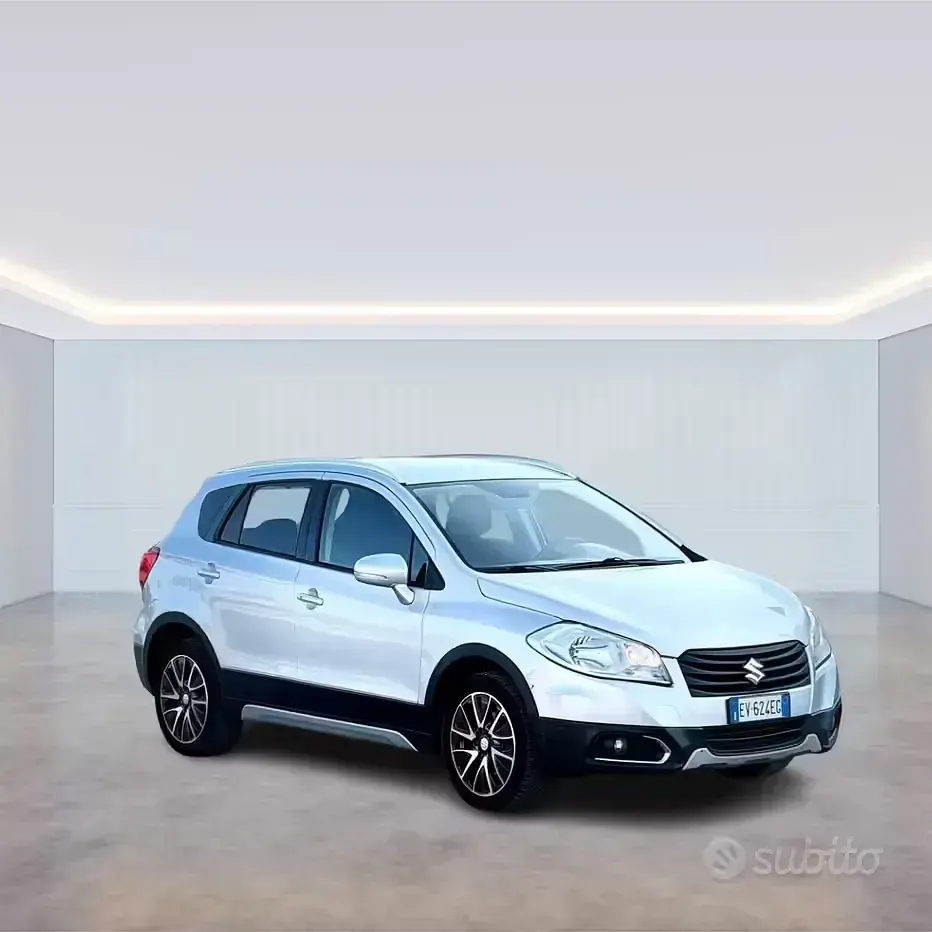 Usata Suzuki SX4 120 CV (88 kW) 2014 Grigio SUV