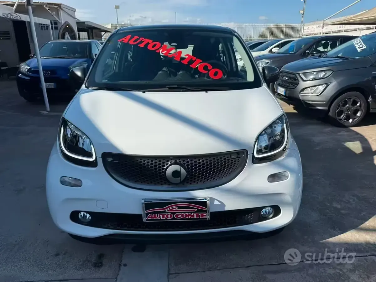 Usata Smart ForFour Prime 71 CV (52 kW) 2016 Bianco Utilitaria