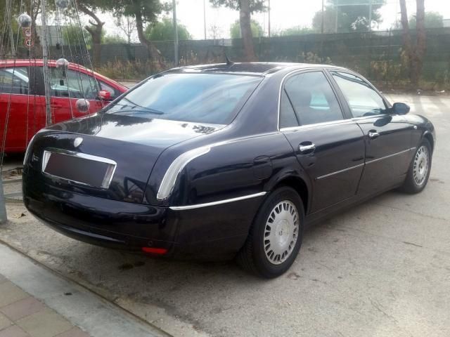 Lancia thesis emblema usata 04 picture