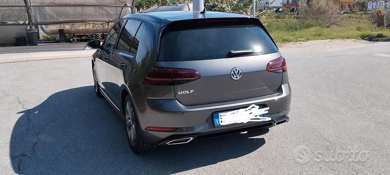 Usata VW Golf VII R-line 150 CV (110 kW) 2019 Grigio Berlina