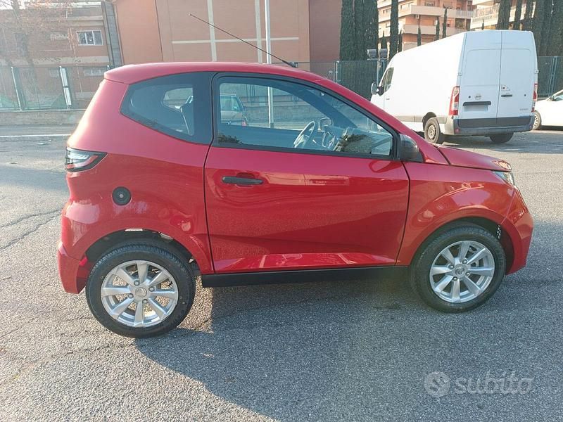 Usata Aixam City Pack 2024 Rosso Utilitaria