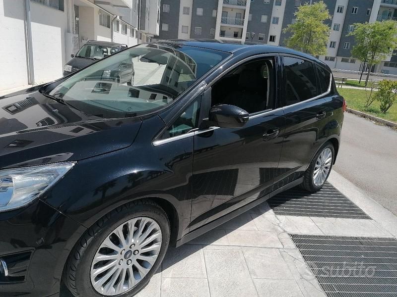 Usata Ford C-MAX Titanium 116 CV (85 kW) 2013 Nero Monovolume