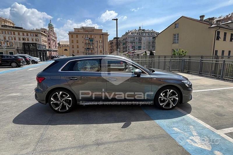 Usata Audi A3 Sportback Comfort 150 CV (110 kW) 2023 Grigio Utilitaria