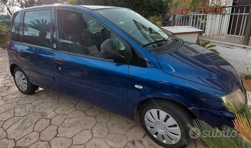 Usata Fiat Multipla 2009 Blu Monovolume