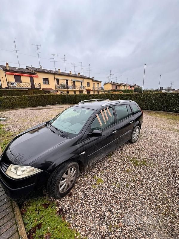 Usado Renault Mégane II 100 CV (73 kW) 2006 Berlina