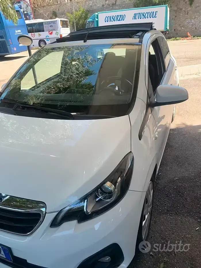 Usata Peugeot 108 69 CV (50 kW) 2017 Bianco Cabrio