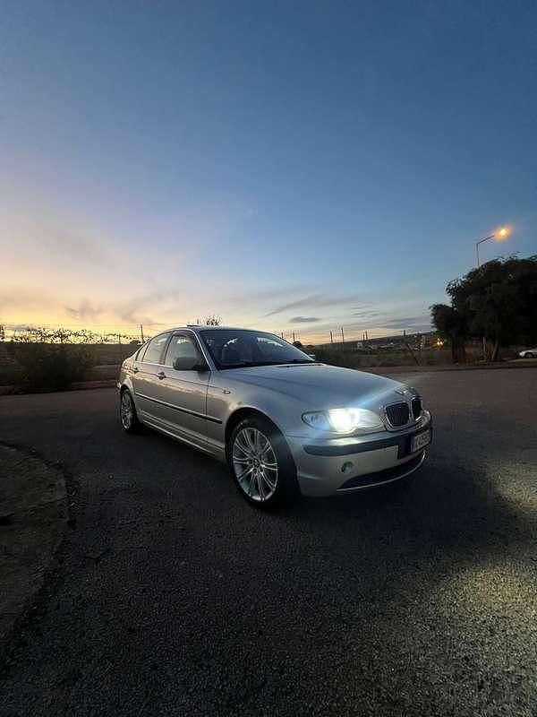 Usata 2002 BMW 330 Tre volumi | 6300 € (Cara) - Immagine 1/4