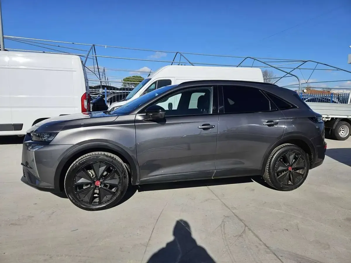 Usata DS Automobiles DS7 Crossback Performance 131 CV (96 kW) 2023 Grigio SUV