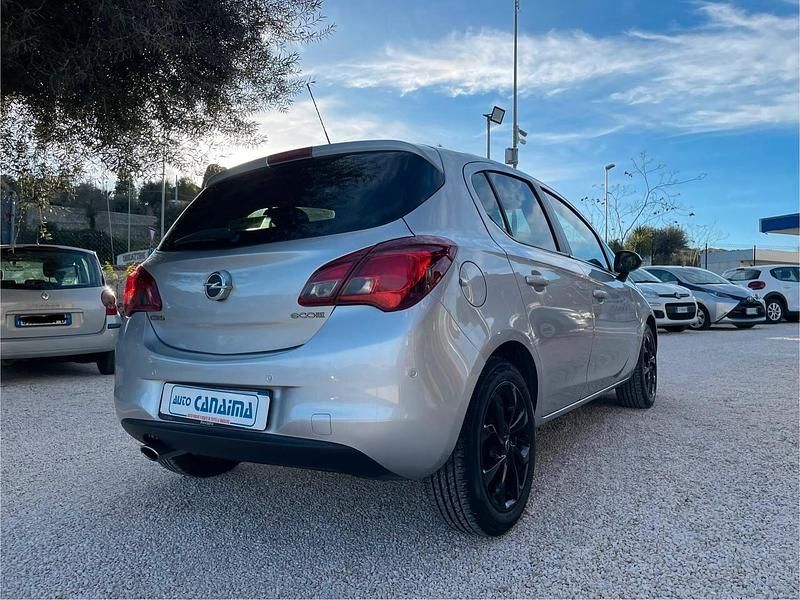 Usata Opel Corsa 95 CV (69 kW) 2017 Grigio Berlina