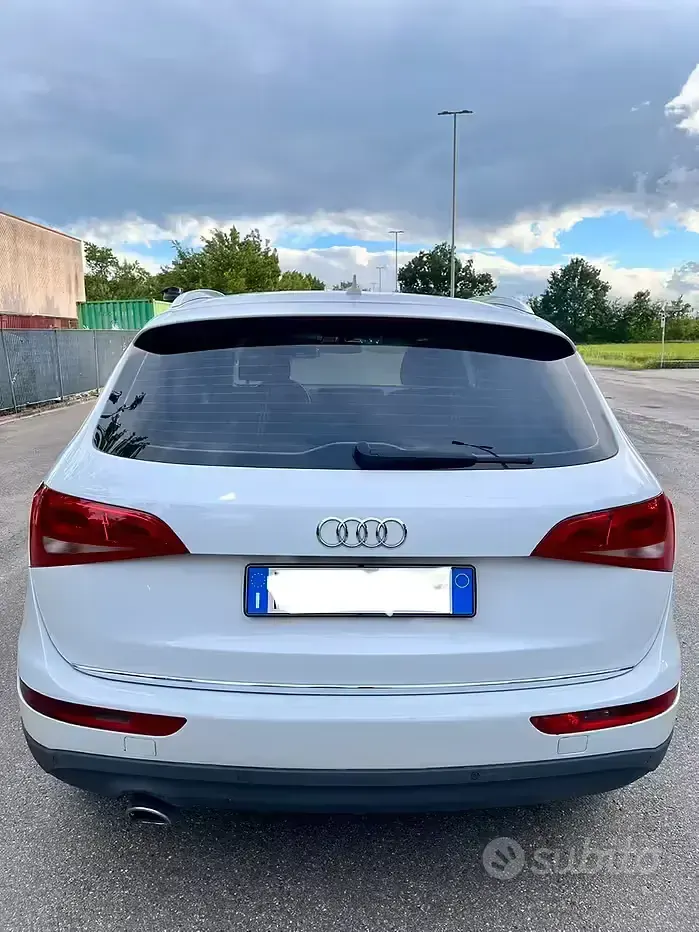 Usata Audi Q5 150 CV (110 kW) 2016 Bianco SUV