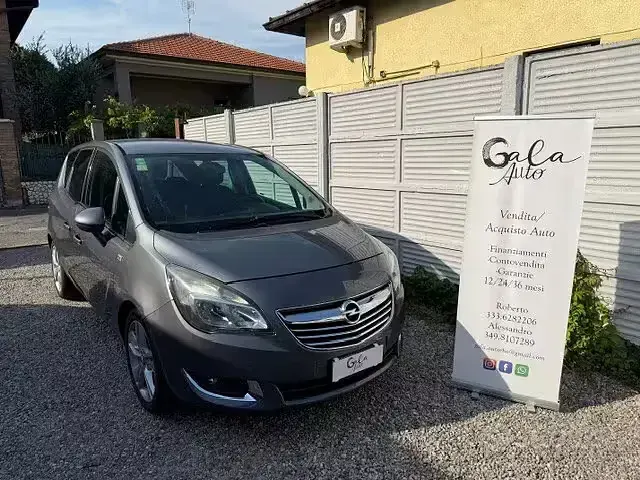 Usata Opel Meriva Cosmo 120 CV (88 kW) 2016 Monovolume