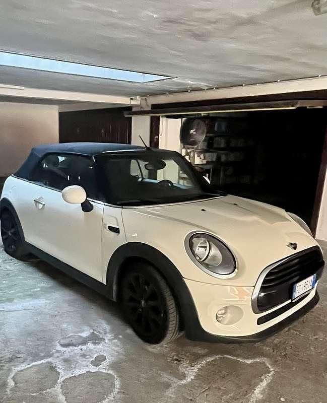 Usata Mini Cooper Cabriolet 136 CV (100 kW) 2016 Bianco Cabrio