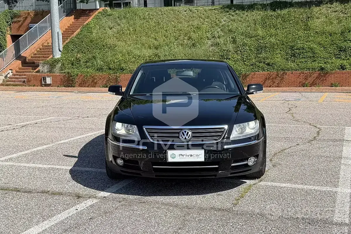 Usata VW Phaeton 239 CV (175 kW) 2008 Nero Berlina