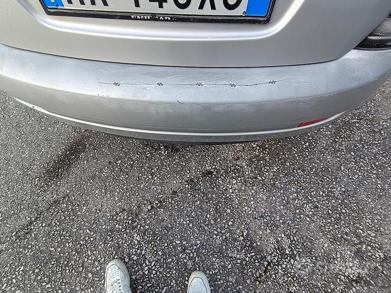 Usata Lancia Ypsilon 80 CV (58 kW) 2009 Grigio Utilitaria