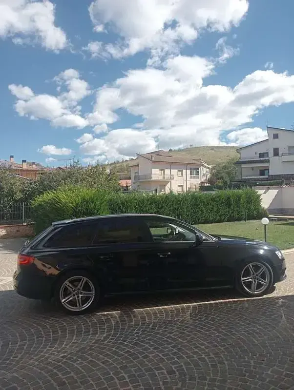 Usata Audi A4 Ambiente 143 CV (105 kW) 2013 Nero Station wagon