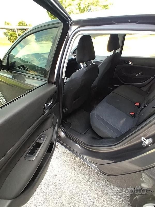 Usata Peugeot 308 Business-Line 120 CV (88 kW) 2017 Grigio Station wagon