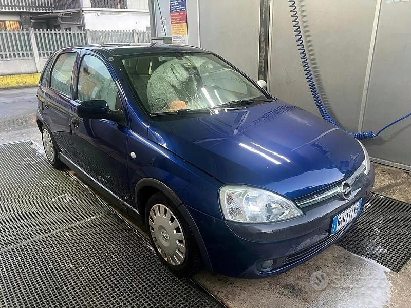 Usata Opel Corsa 2003 Blu Utilitaria