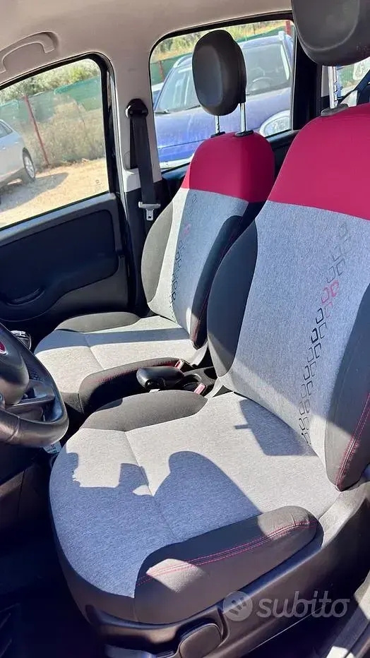 Usata Fiat Panda Lounge 95 CV (69 kW) 2018 Nero Utilitaria