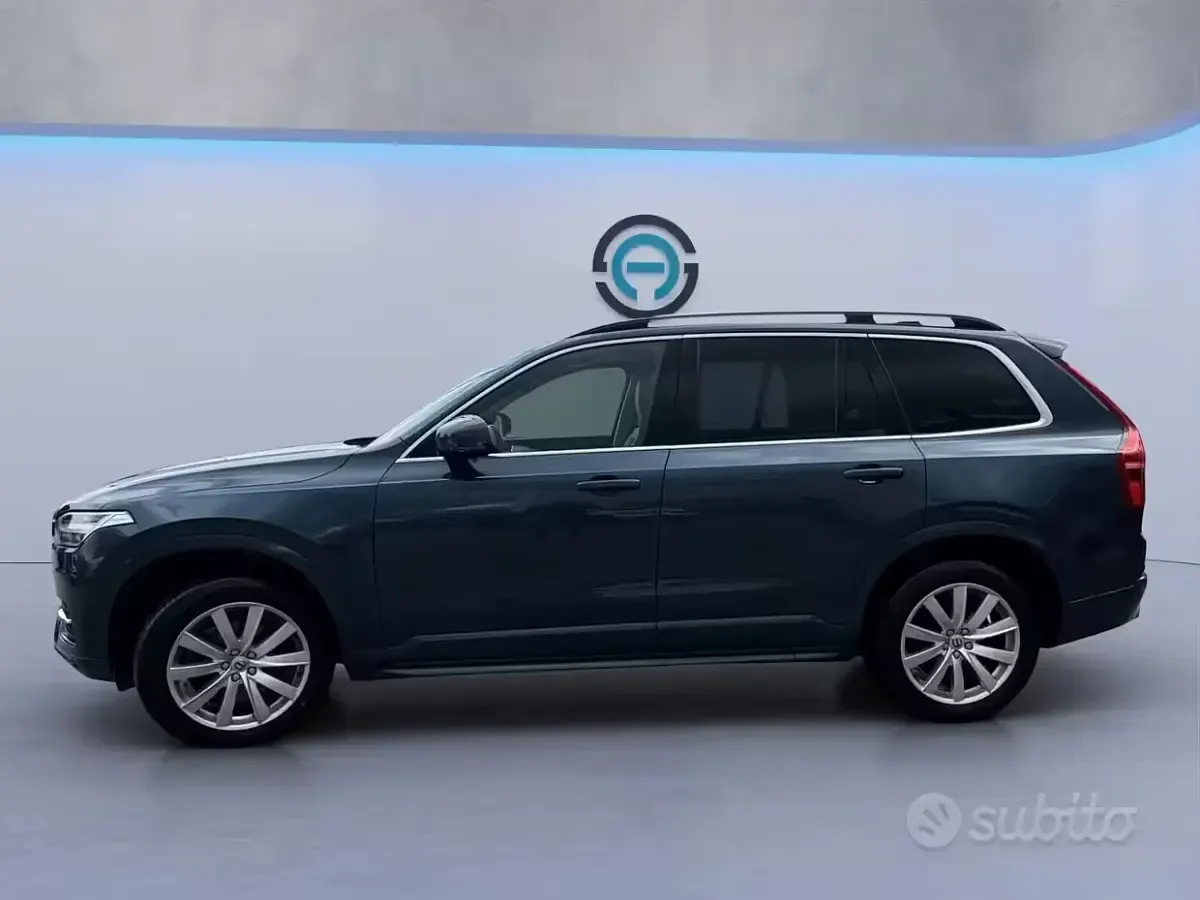 Usata Volvo XC90 Business Edition 235 CV (172 kW) 2018 Blu SUV