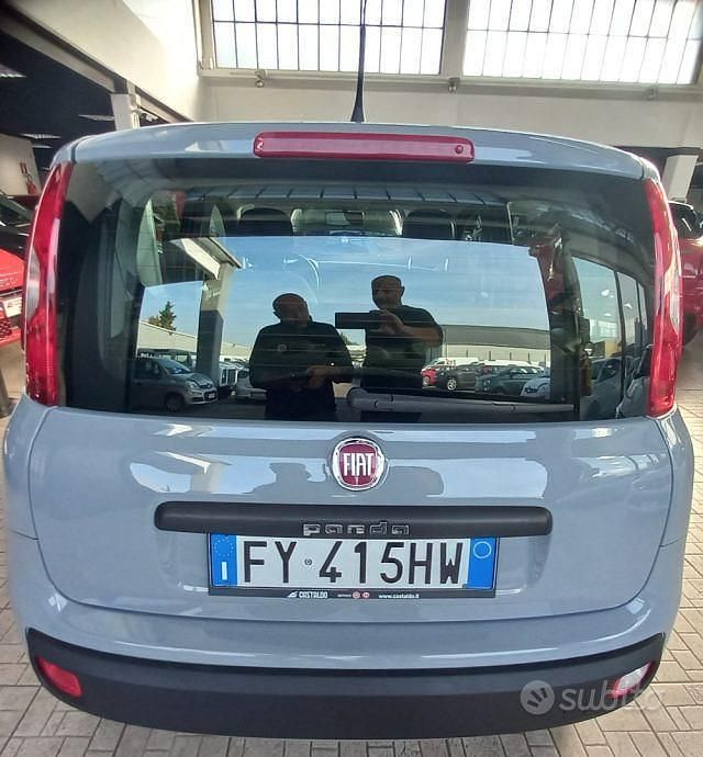 Usata Fiat Panda Easy 69 CV (50 kW) 2019 Grigio Berlina