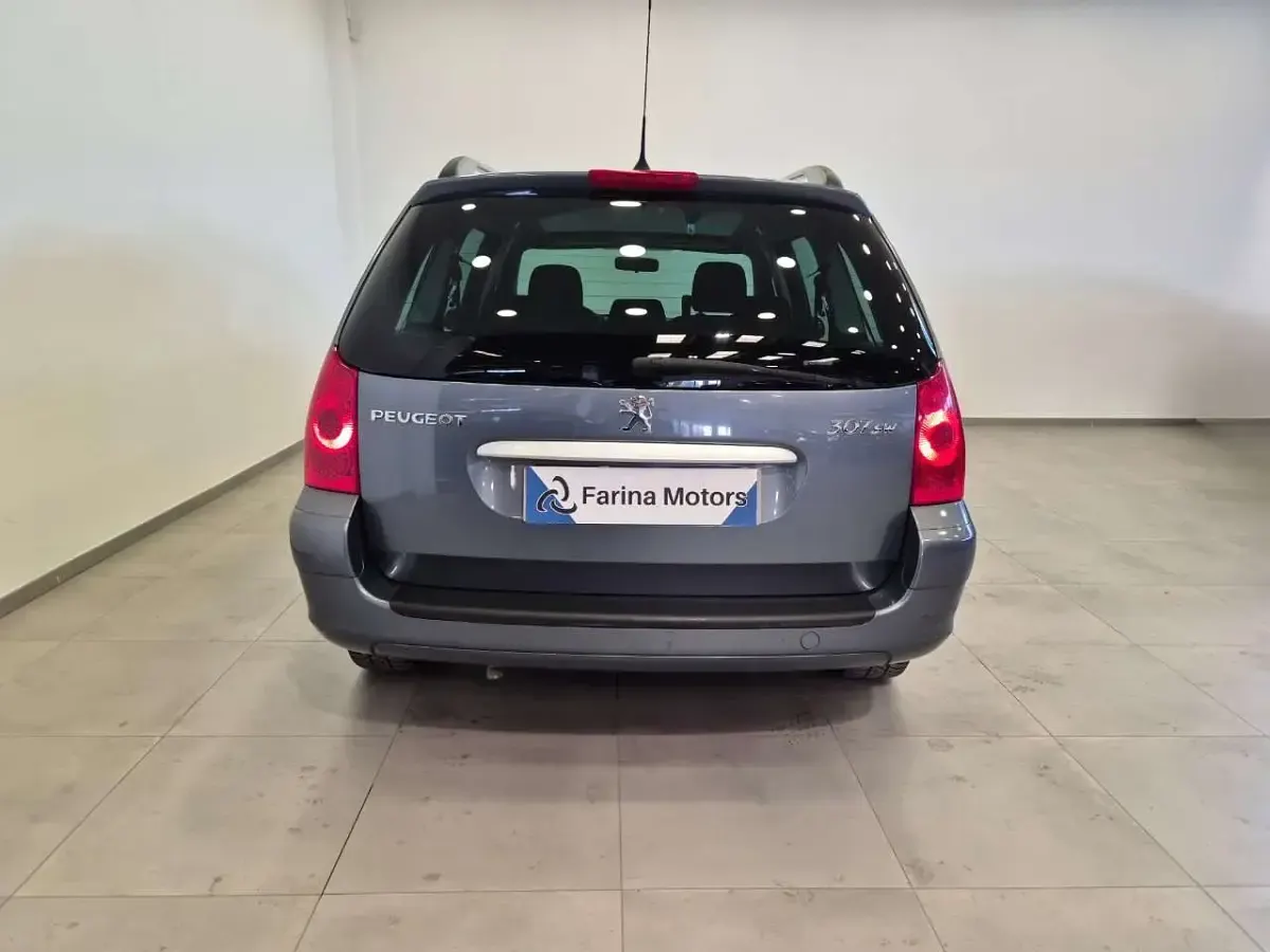Usata Peugeot 307 109 CV (80 kW) 2005 Grigio Station wagon