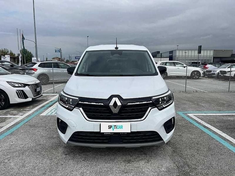 Usata Renault Kangoo 95 CV (69 kW) 2024 Bianca Monovolume